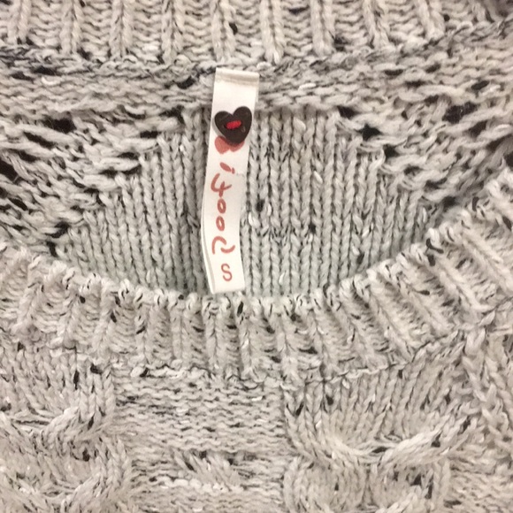 Gray speckled sweater - Picture 2 of 3